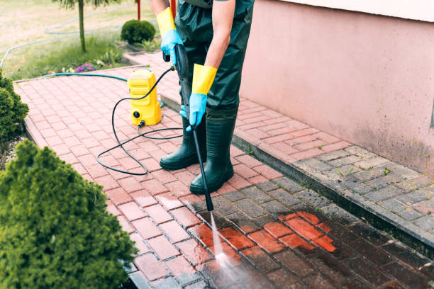 Professional Pressure Washing Services in Nelsonville, OH